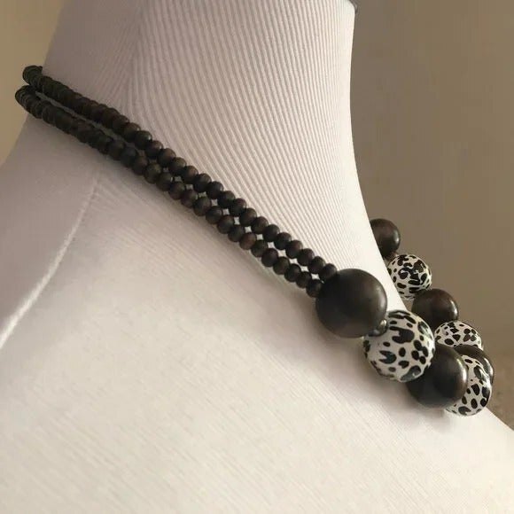 Wooden Spotted Bead Statement Necklace - Picture 2 of 6